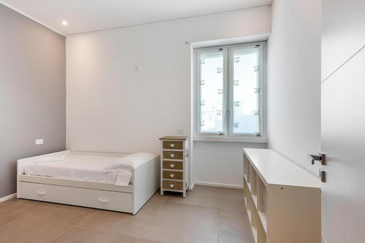 Easylife - Wonderful Penthouse With Terrace A Few Steps From The Duomo Apartment Milan Exterior photo